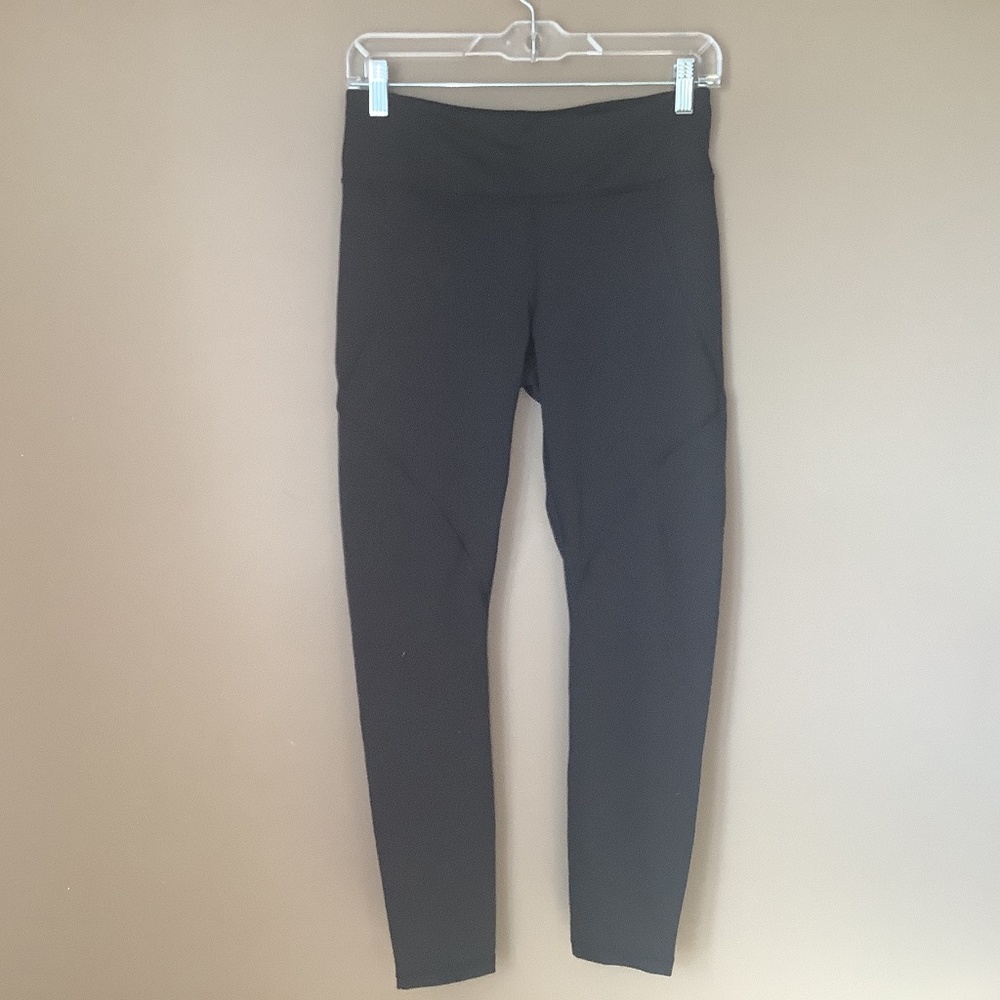Patagonia women’s black centered tights leggings medium